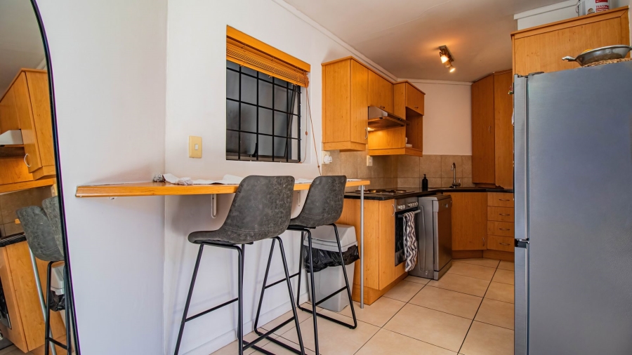 1 Bedroom Property for Sale in Wynberg Western Cape
